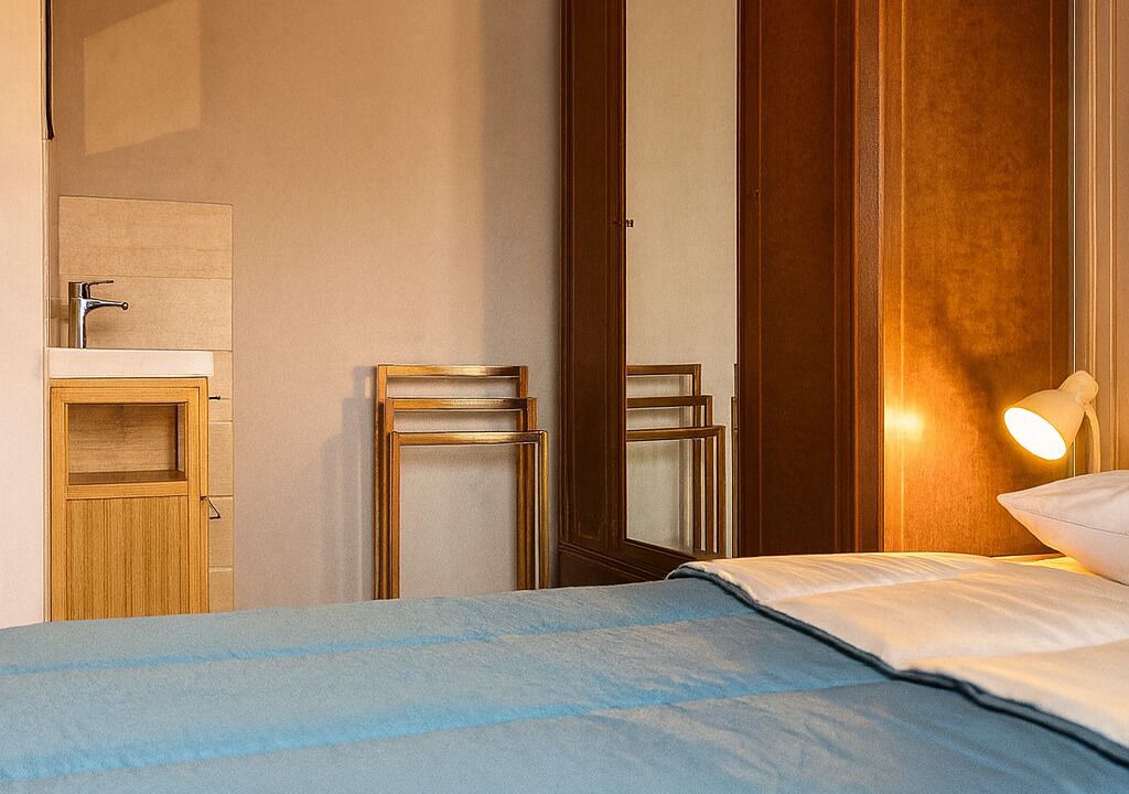 Photo of Bedroom in Premanon