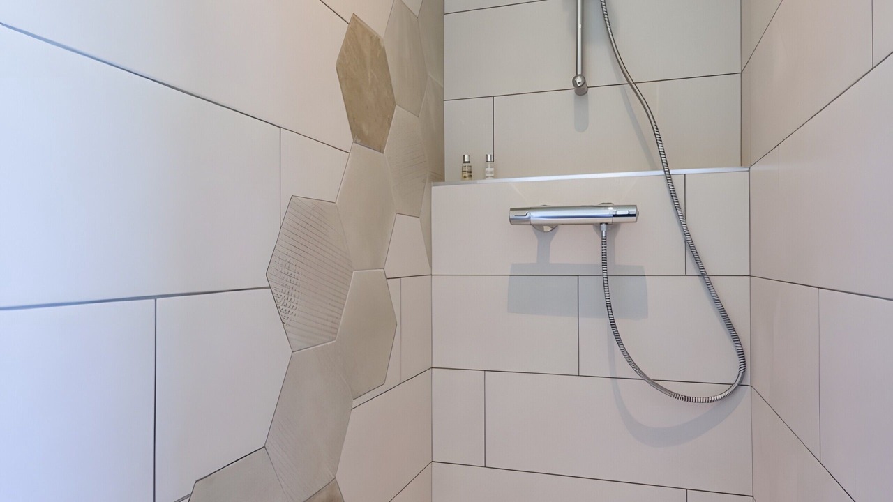 Photo of Bathroom in Saint-Julien-en-Vercors