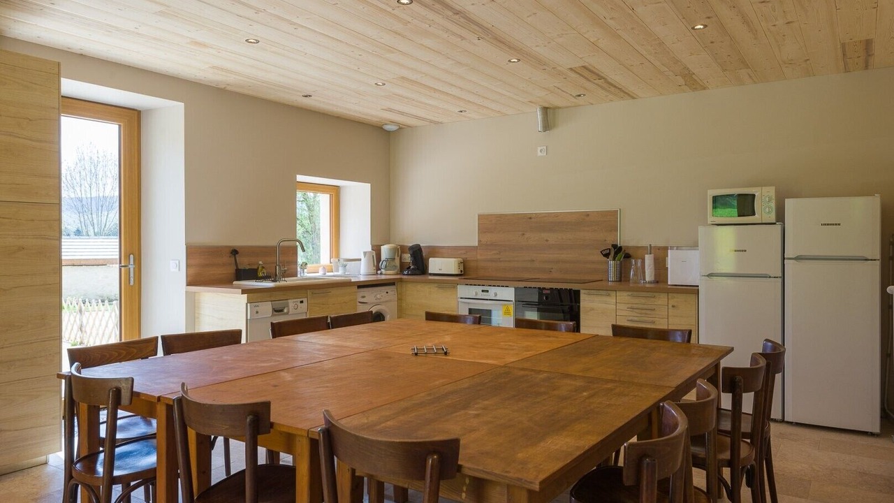 Photo of Kitchen in Saint-Julien-en-Vercors