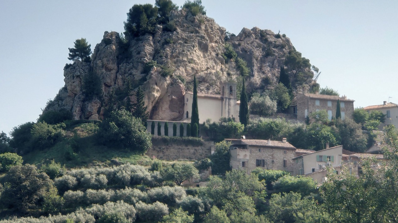 Photo of Others in La Roque-Alric