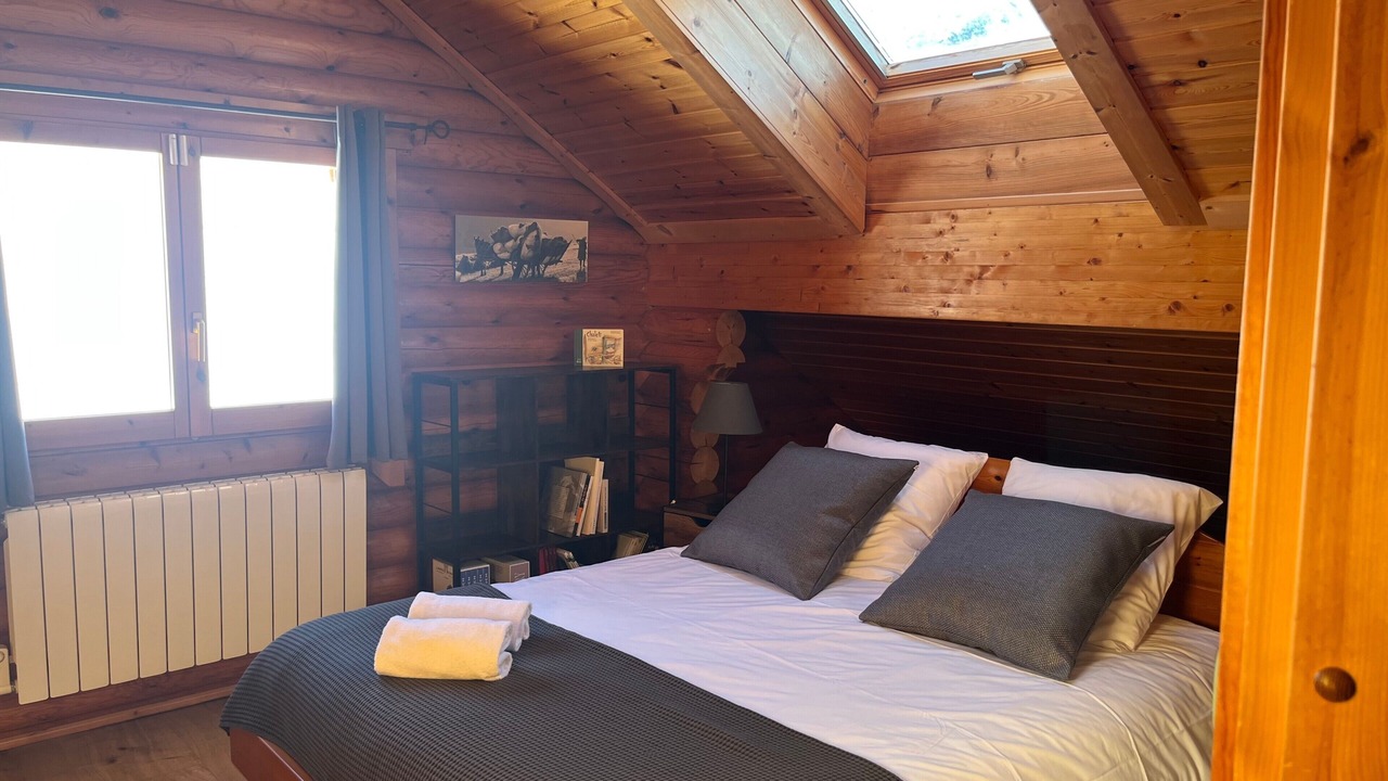 Photo of Bedroom in Laval