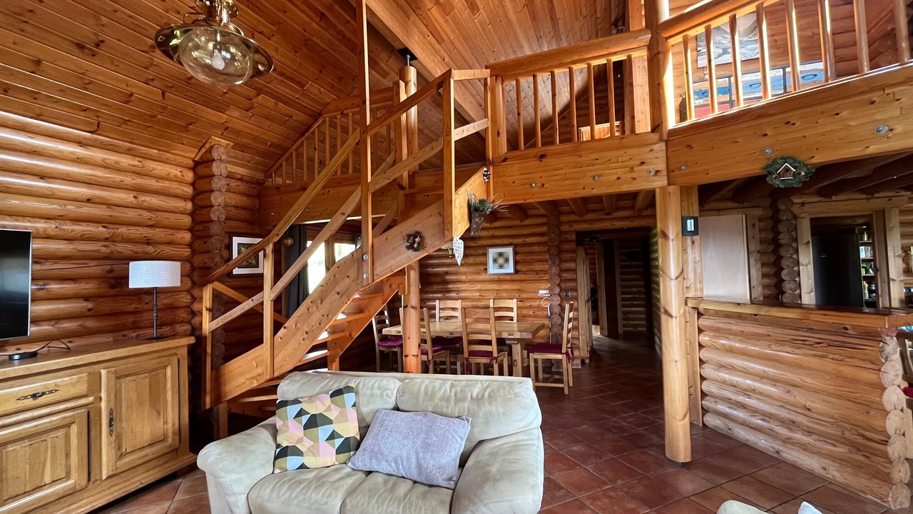 Photo of Livingroom in Laval