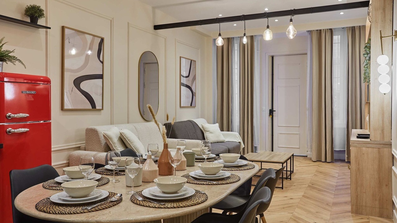Photo of Livingroom in Porte-Saint-Martin