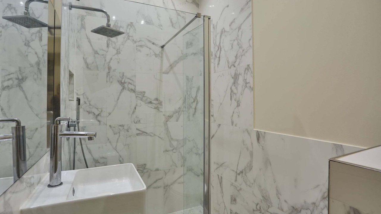 Photo of Bathroom in Porte-Saint-Martin