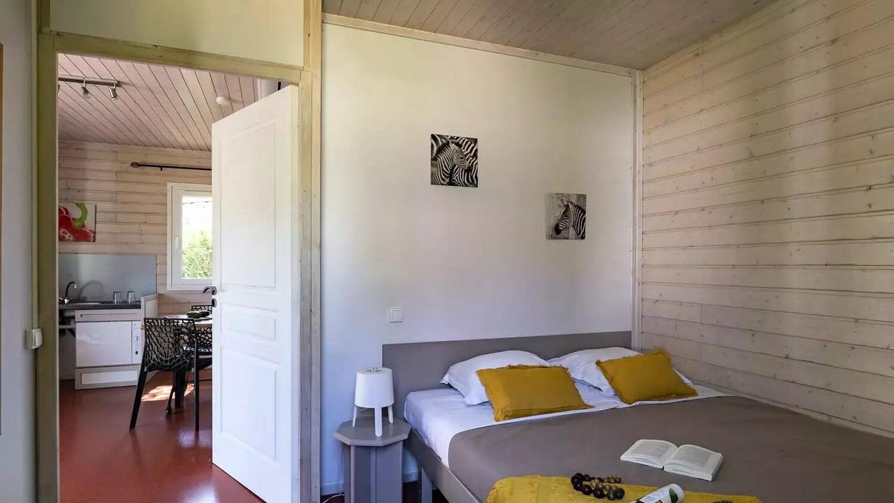 Photo of Bedroom in Sampzon
