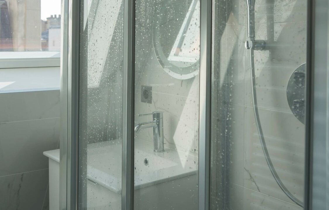 Photo of Bathroom in Notre-Dame-des-Champs
