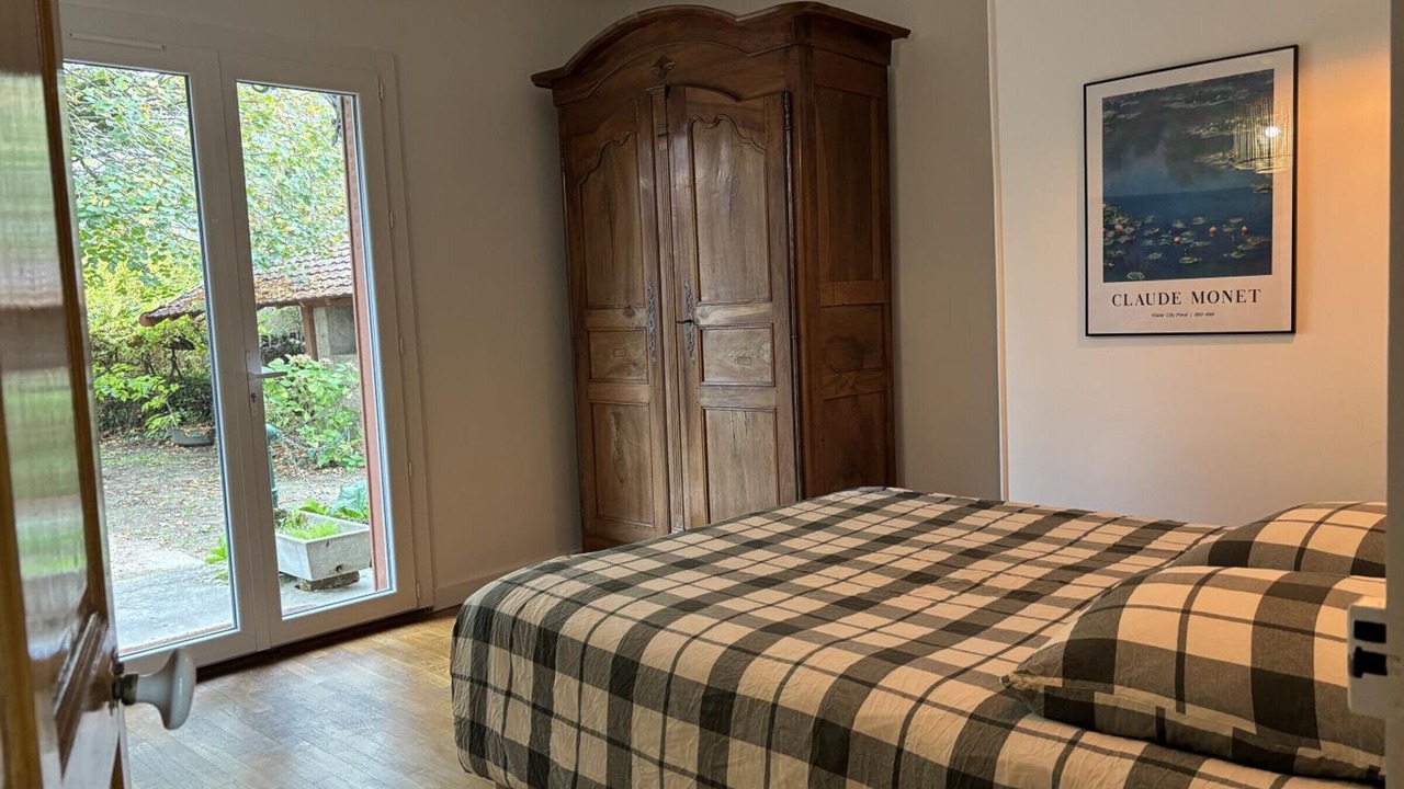 Photo of Bedroom in Diou
