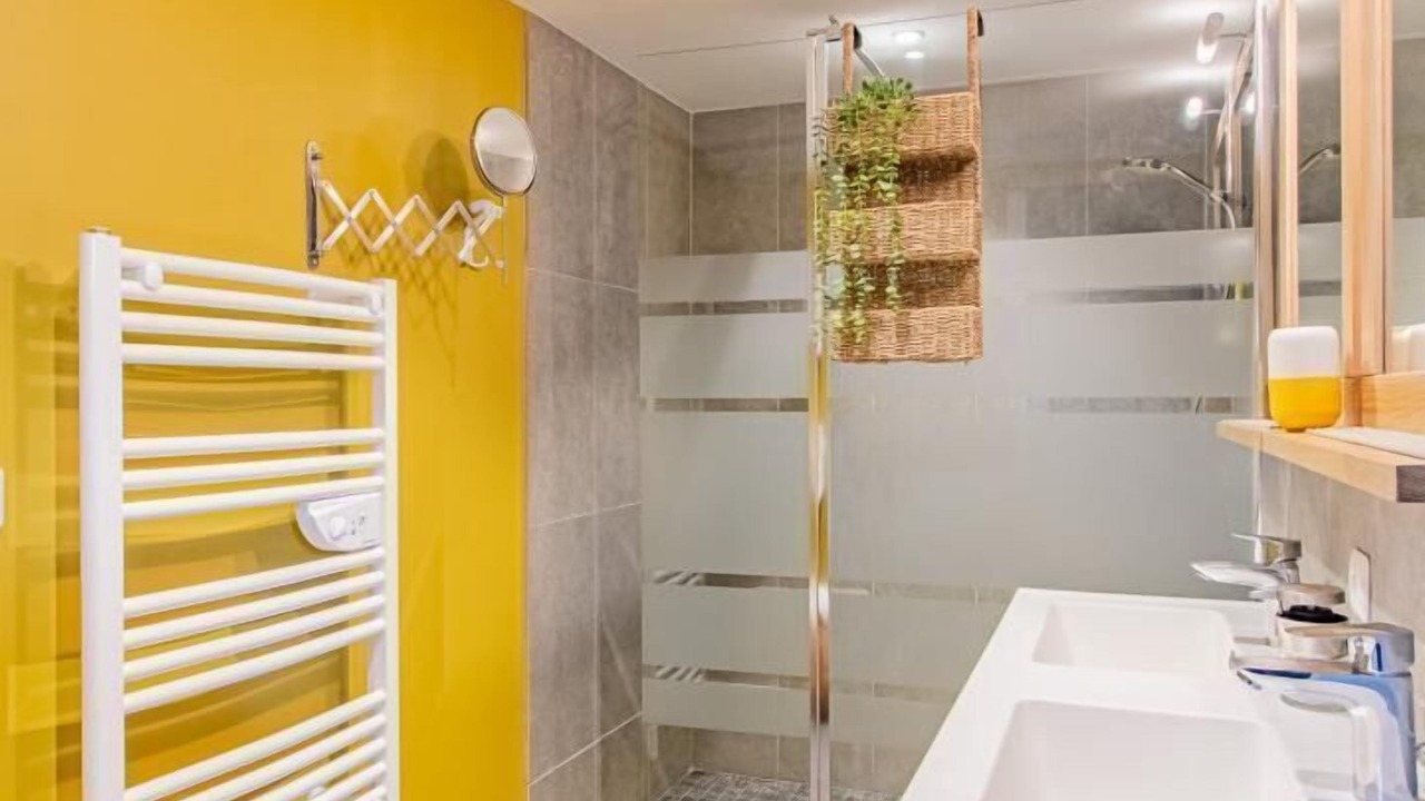 Photo of Bathroom in Simard