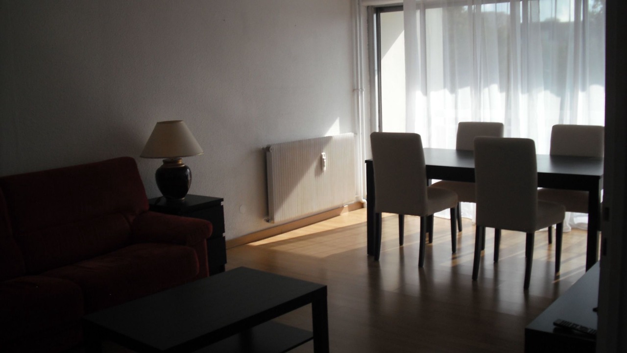 Photo of Livingroom in Faubourg-Raines
