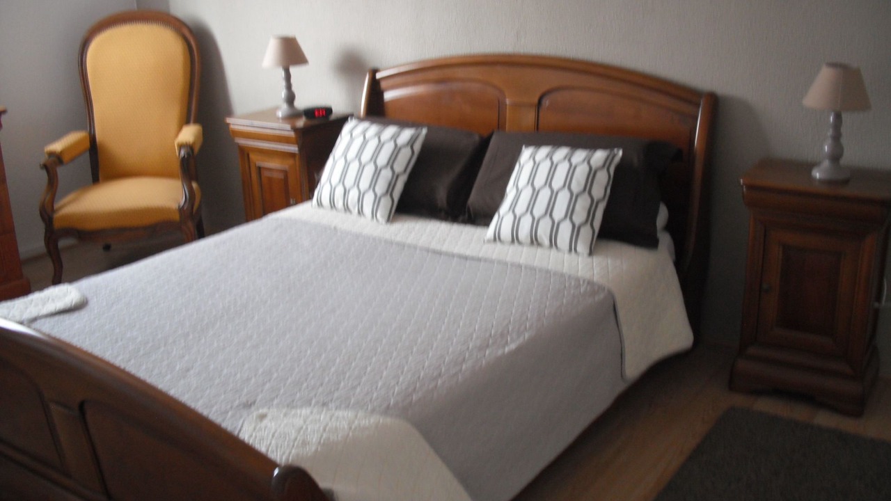 Photo of Bedroom in Faubourg-Raines