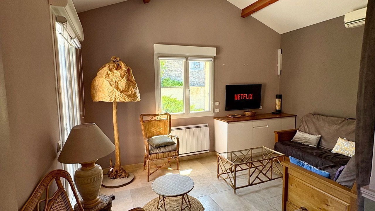 Photo of Livingroom in Charmes-sur-Rhone
