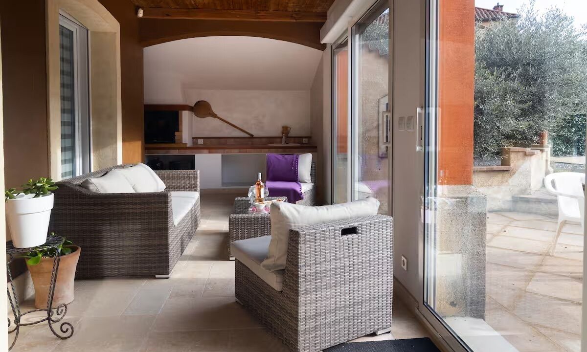 Photo of Livingroom in Charmes-sur-Rhone