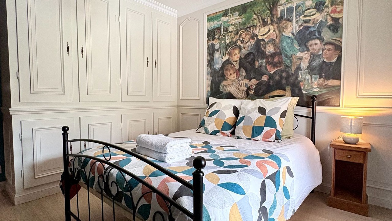 Photo of Bedroom in Charmes-sur-Rhone