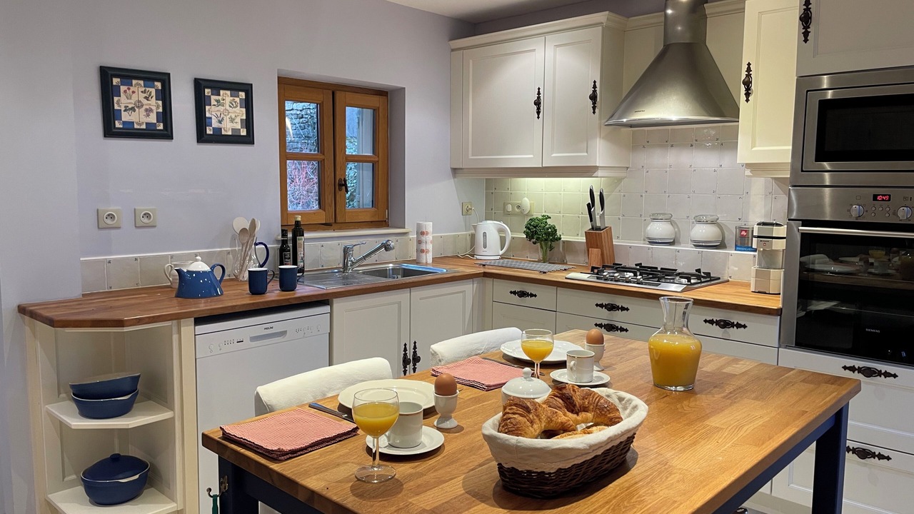 Photo of Kitchen in La Vineuse