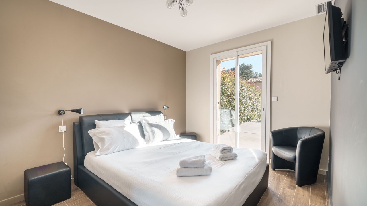 Photo of Bedroom in Grignan