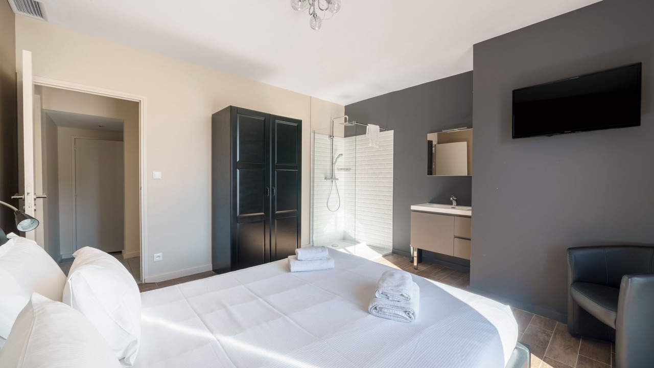 Photo of Bedroom in Grignan
