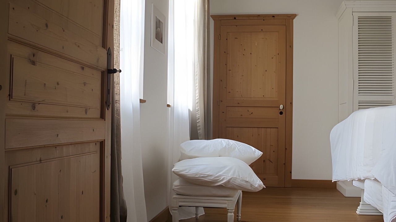 Photo of Bedroom in Saint-Hubert