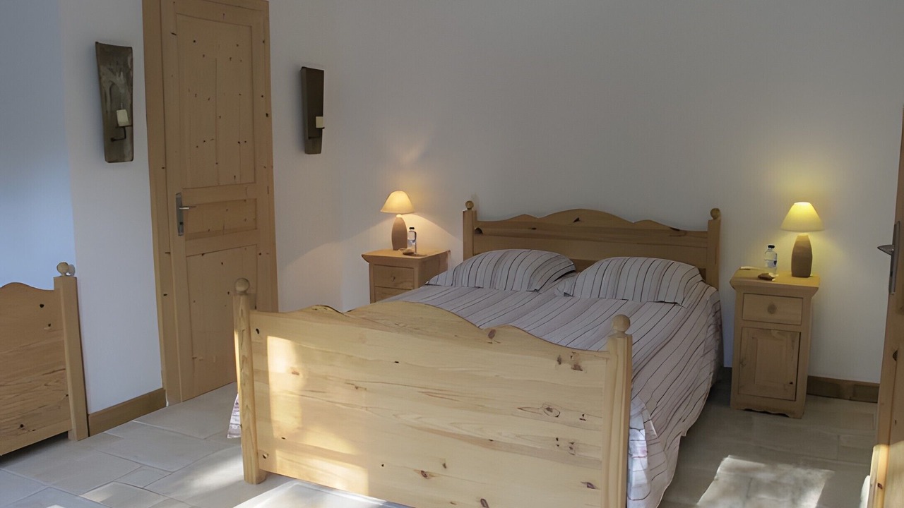 Photo of Bedroom in Saint-Hubert