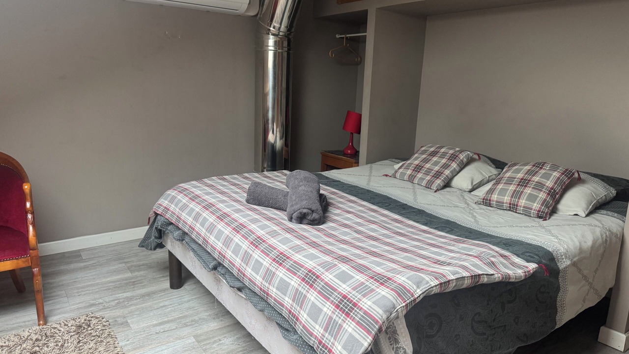 Photo of Bedroom in Jeuxey