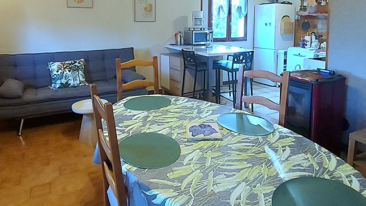 Photo of Others in Venisey