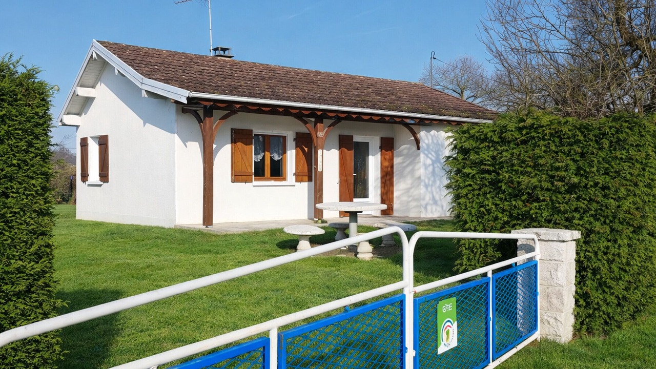 Photo of Outdoor in Venisey