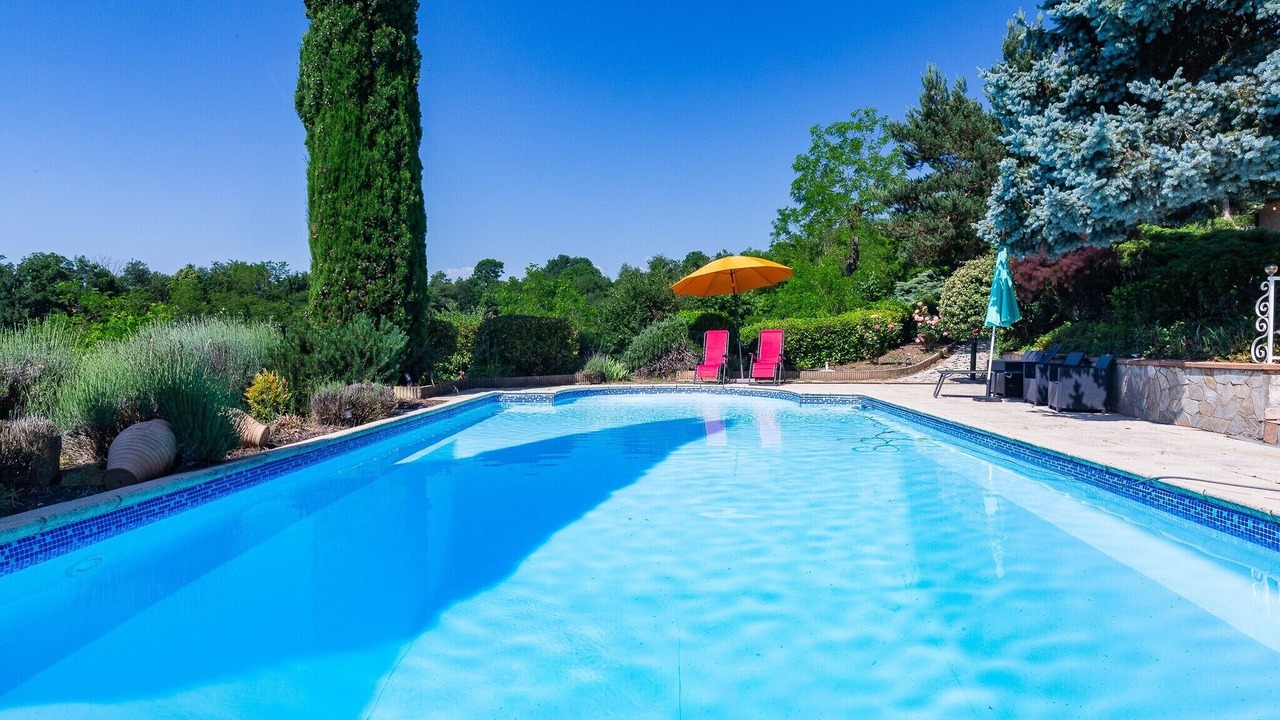 Photo of Outdoor in Colombier-le-Vieux