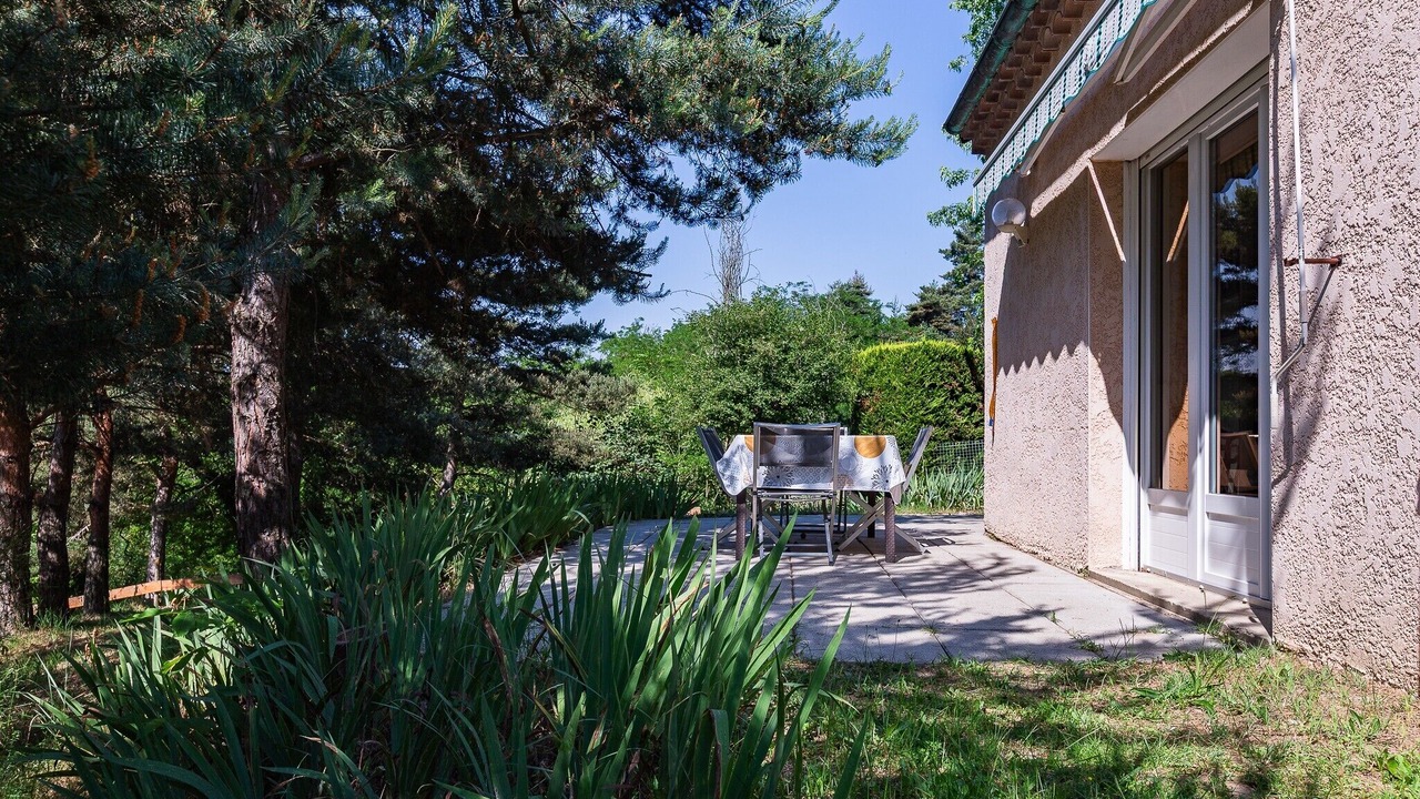 Photo of Outdoor in Colombier-le-Vieux