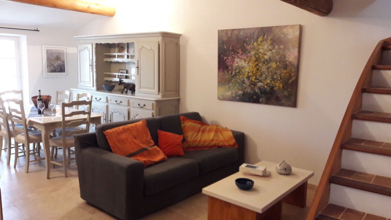 Photo of Livingroom in Caromb