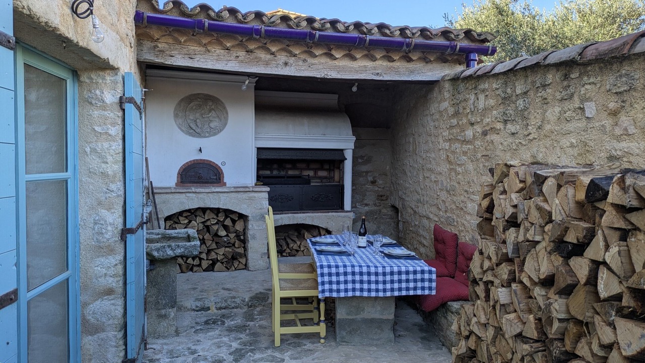 Photo of Outdoor in Caromb