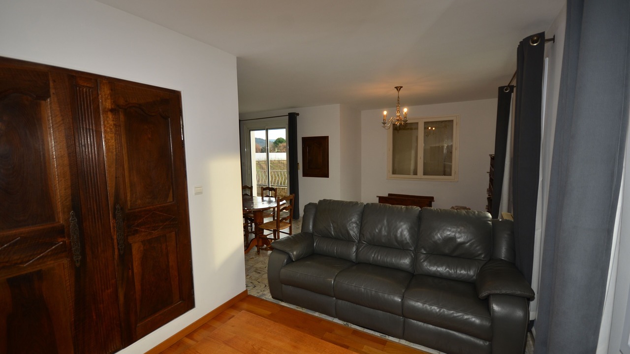 Photo of Livingroom in Mazan