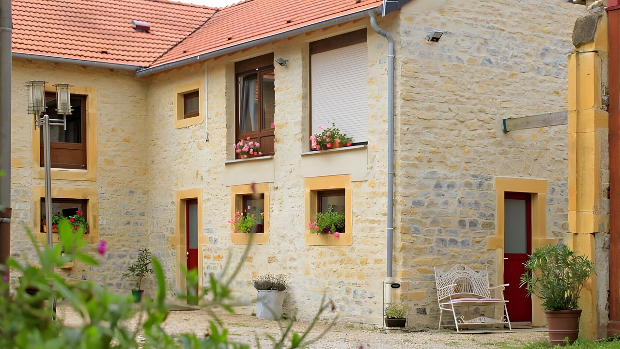Photo of Outdoor in Peltre
