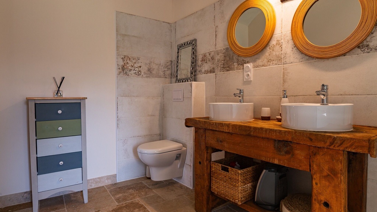 Photo of Bathroom in La Roche-sur-Grane