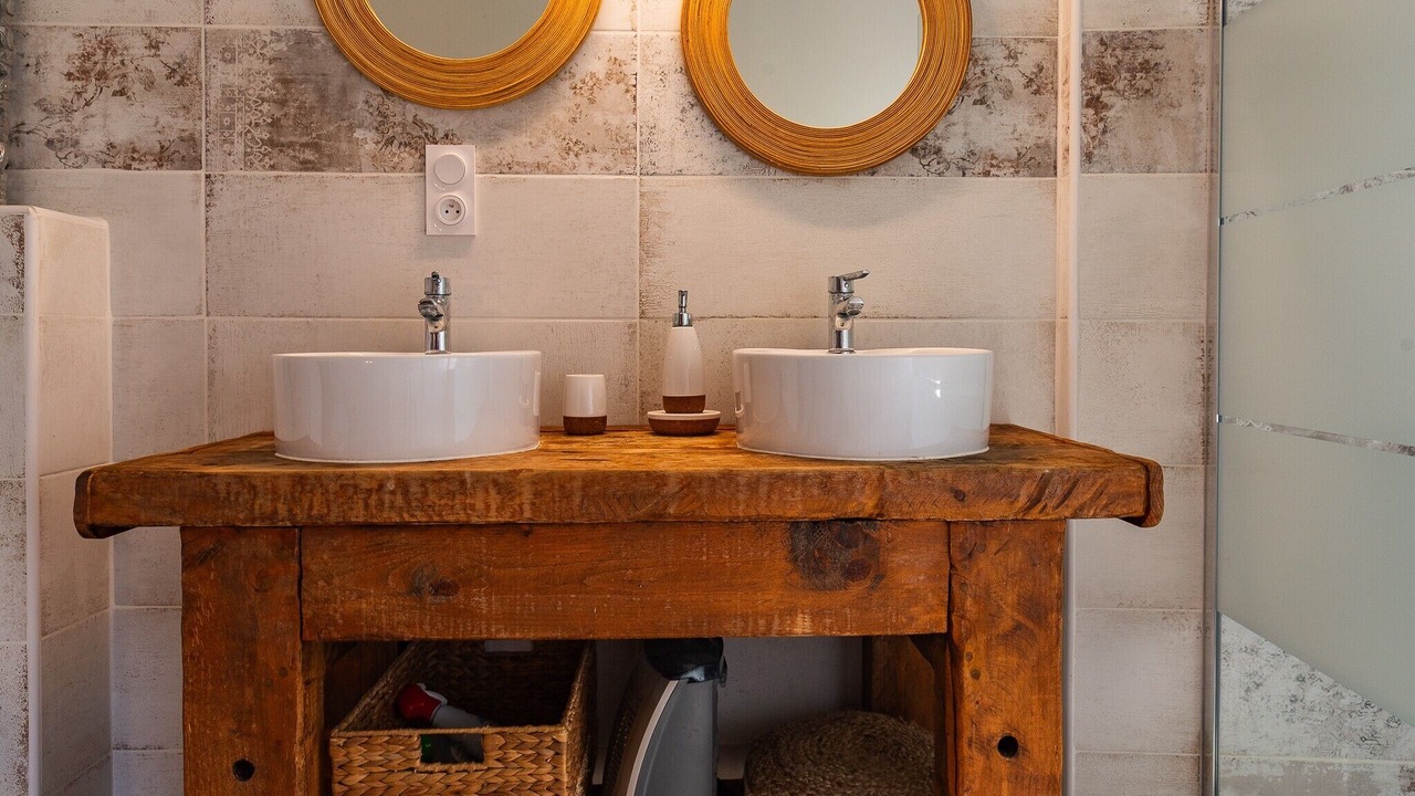 Photo of Bathroom in La Roche-sur-Grane