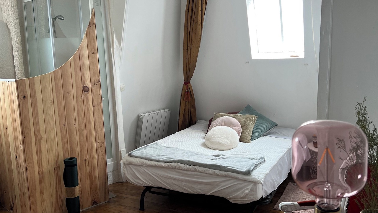 Photo of Bedroom in Quartier de la Salpetriere