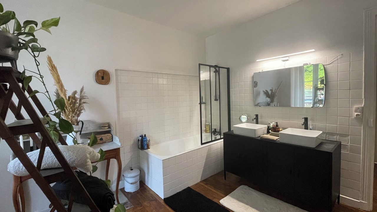 Photo of Bathroom in Contrexeville