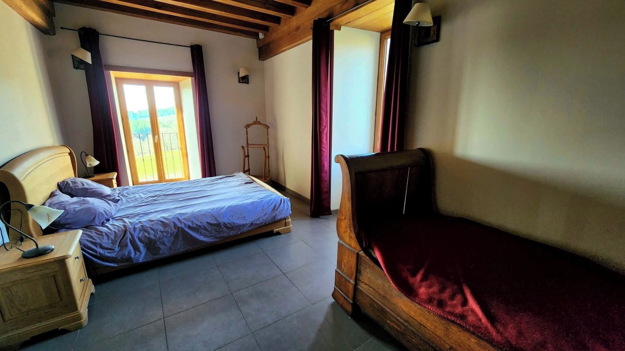 Photo of Bedroom in Lormes