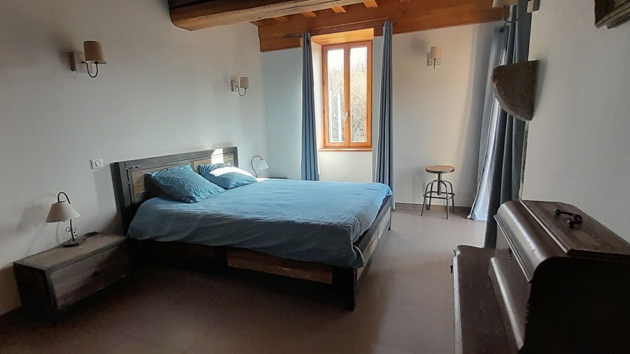 Photo of Bedroom in Lormes