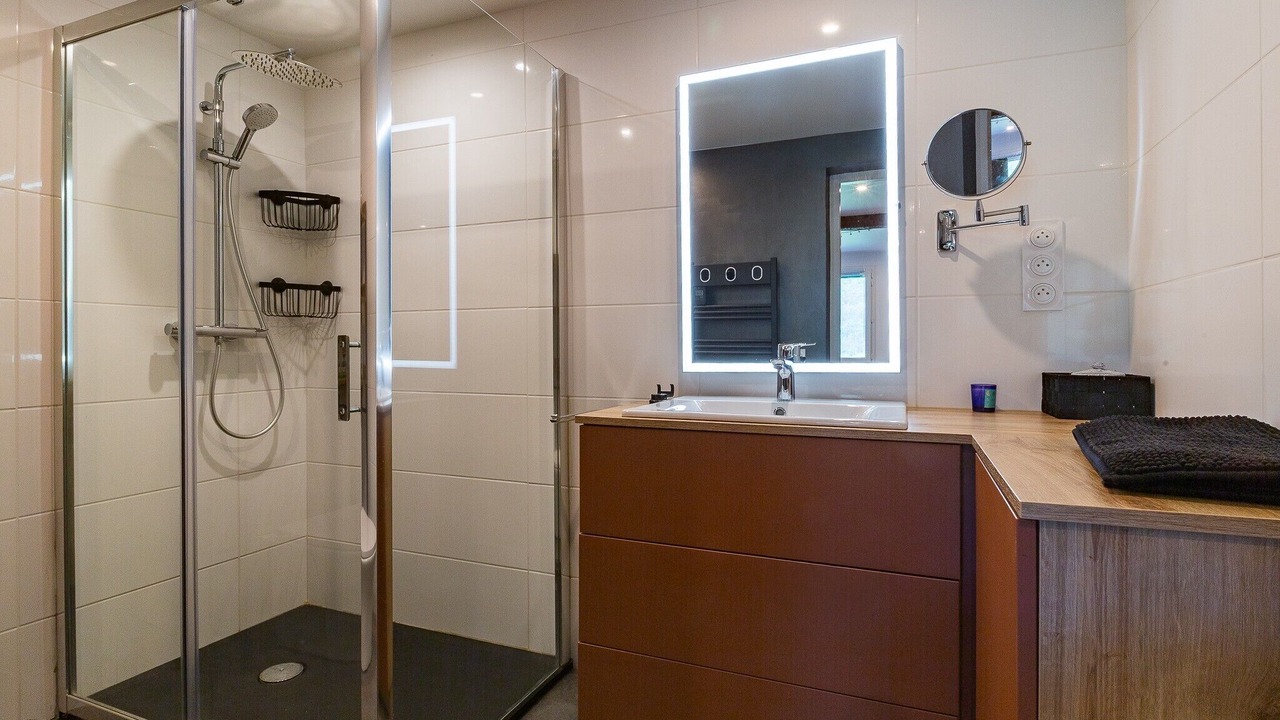 Photo of Bathroom in Espenel