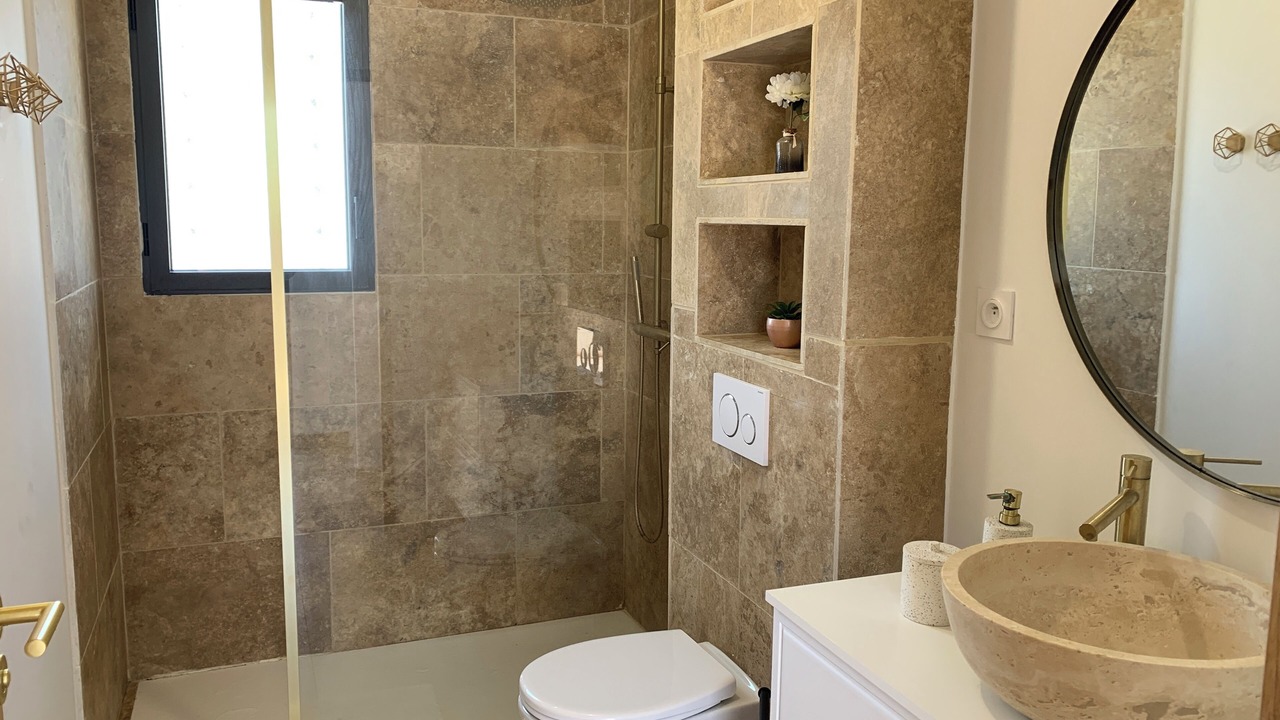Photo of Bathroom in Blauvac