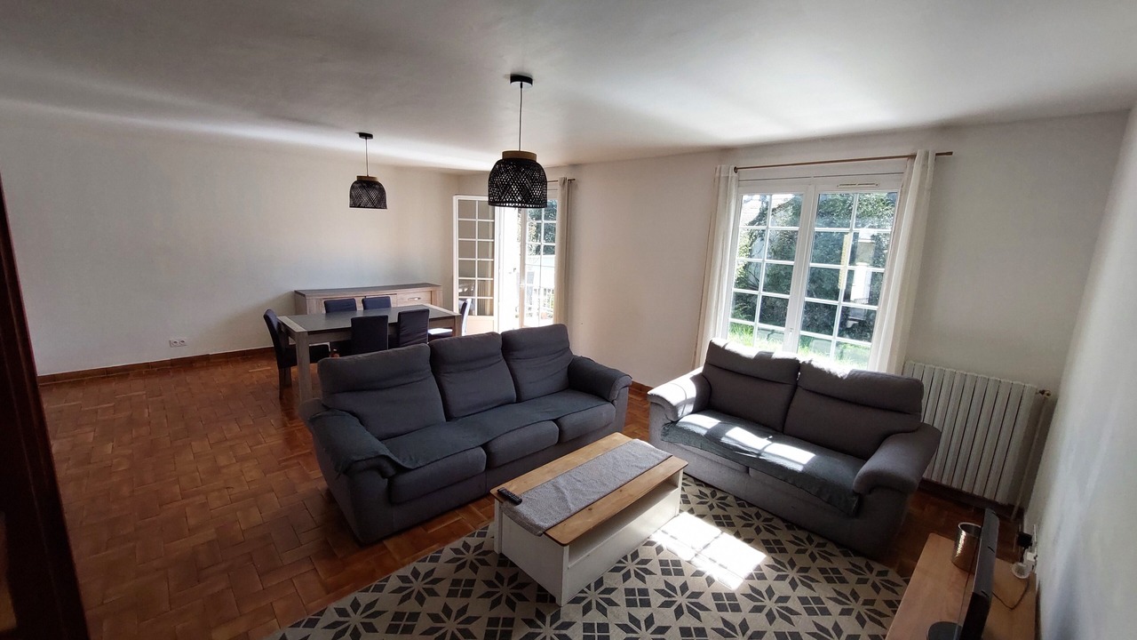 Photo of Livingroom in Villejuif