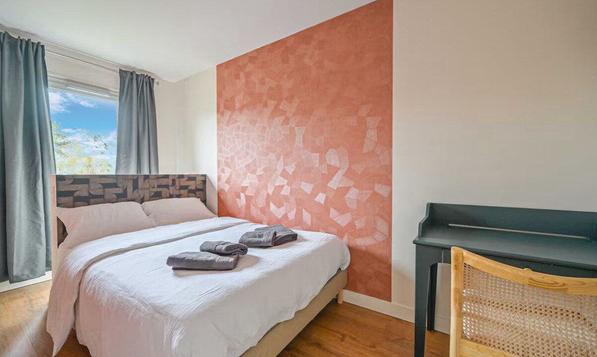 Photo of Bedroom in Bagnolet
