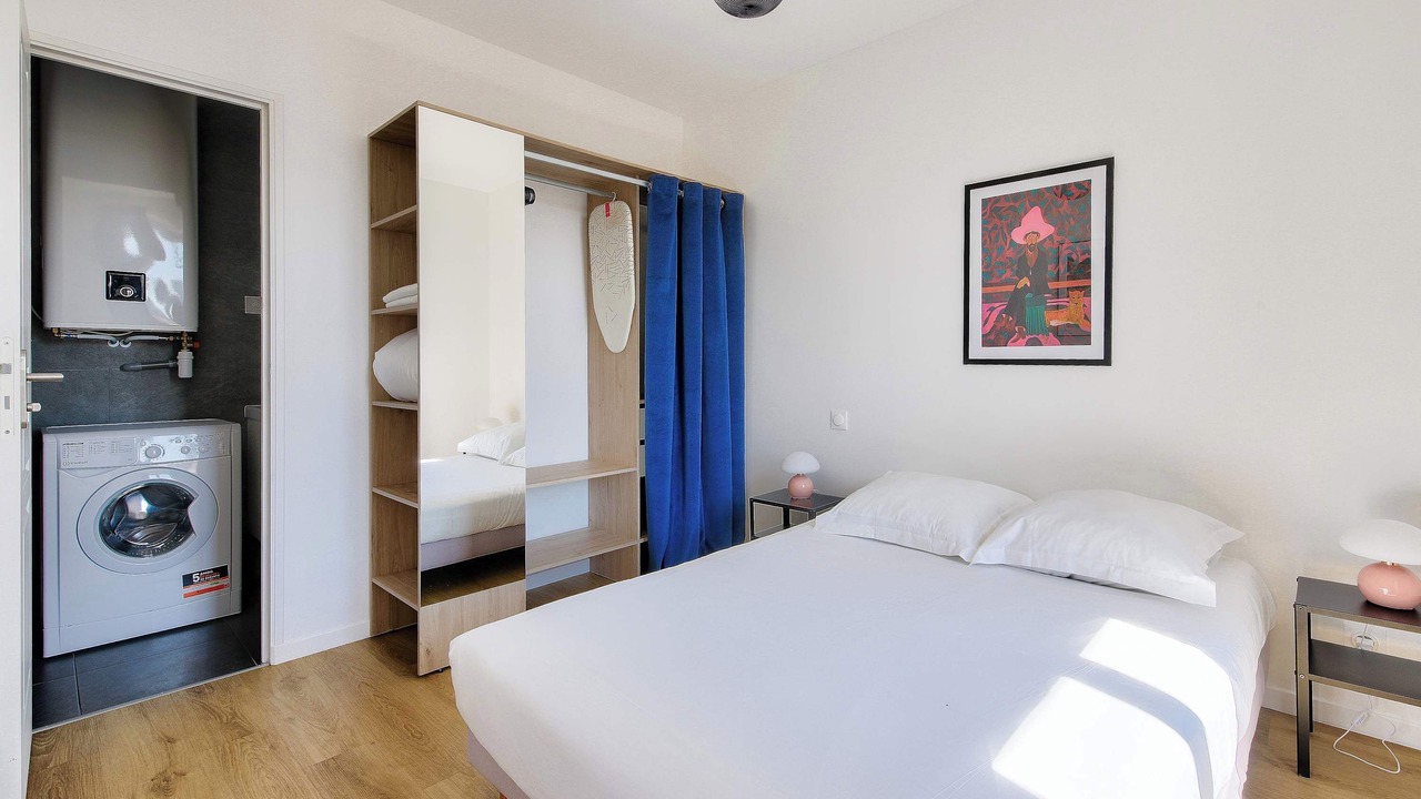 Photo of Bedroom in Petit-Ivry