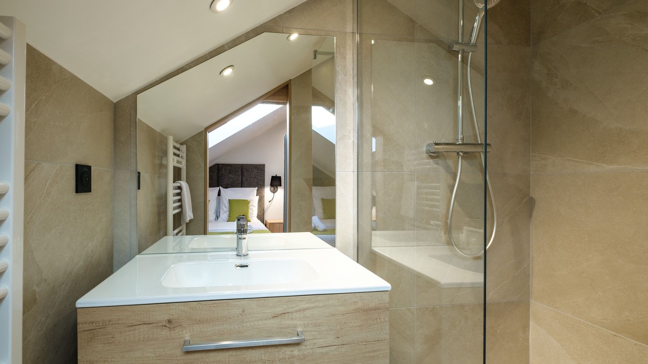 Photo of Bathroom in Lons-le-Saunier