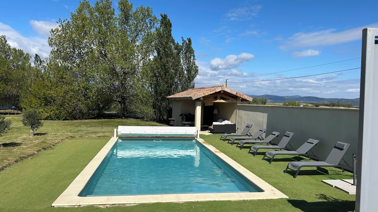 Photo of Outdoor in Saint-Barthelemy-le-Plain