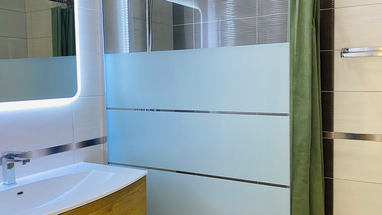 Photo of Bathroom in Battenans-Varin