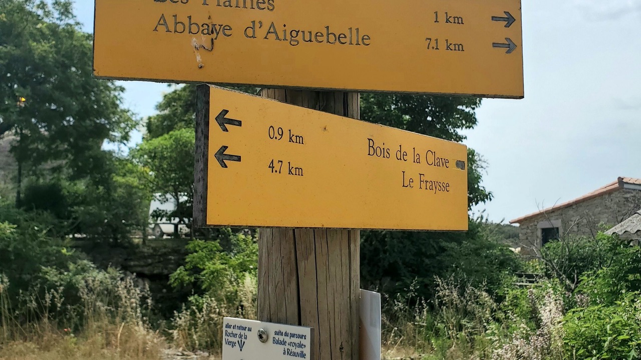 Photo of Others in Reauville