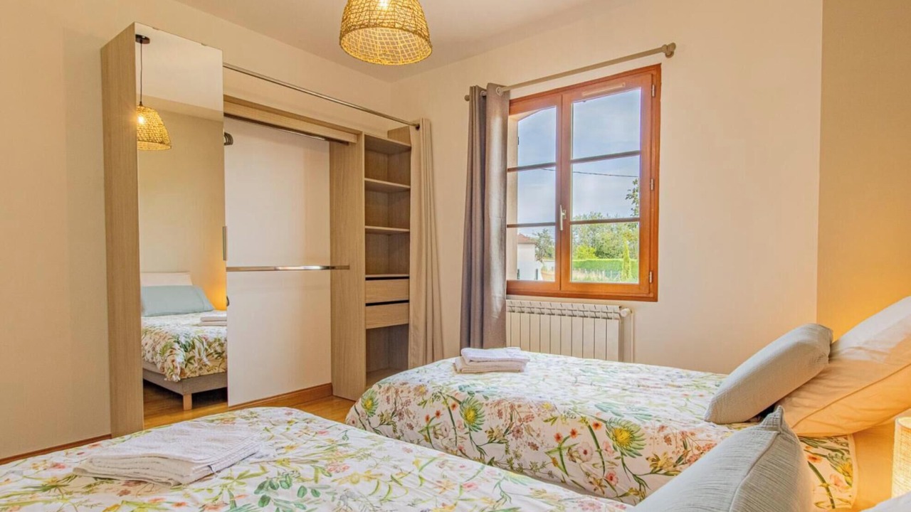 Photo of Bedroom in Saint-Remy