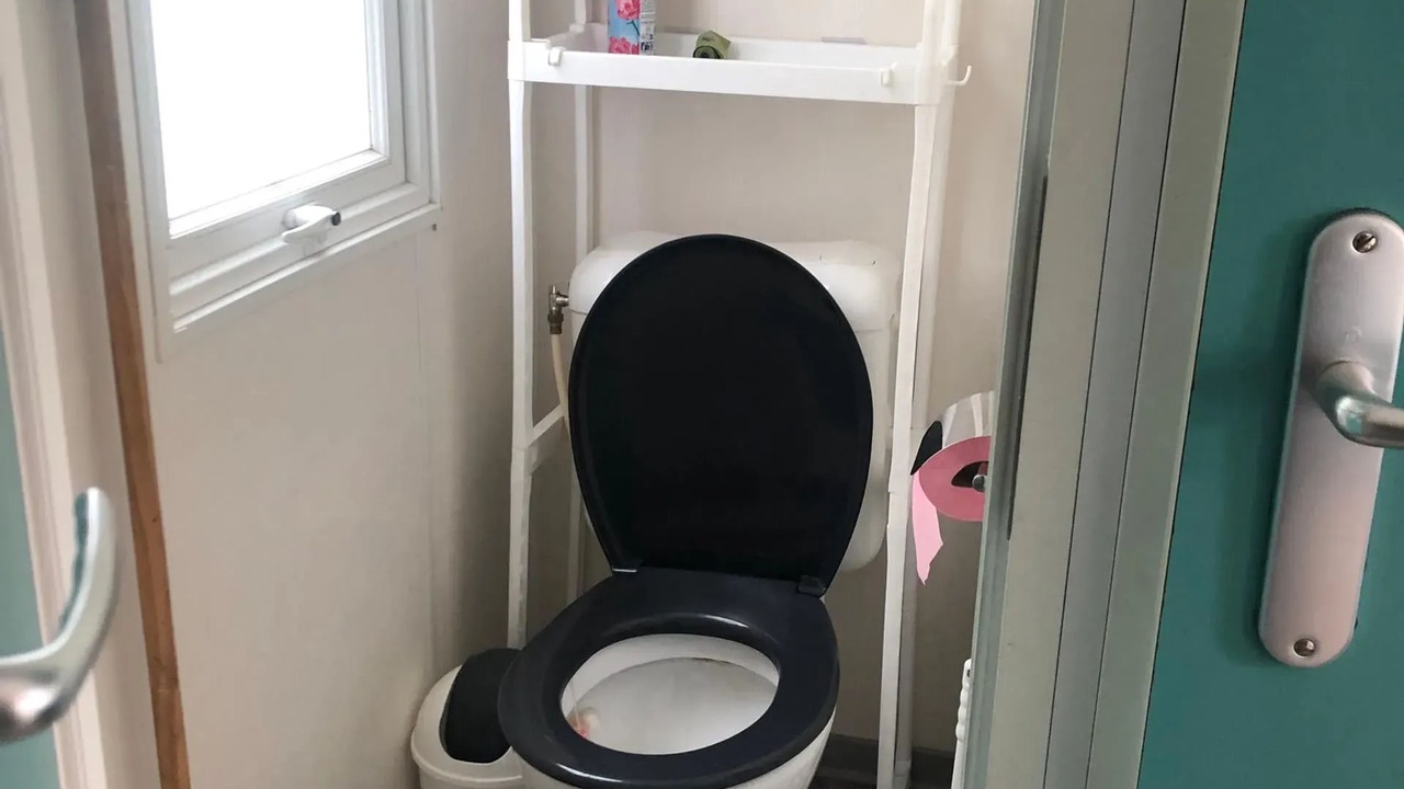 Photo of Bathroom in Chateauneuf-de-Galaure