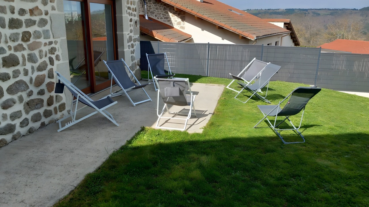 Photo of Patio Balcony in Grazac