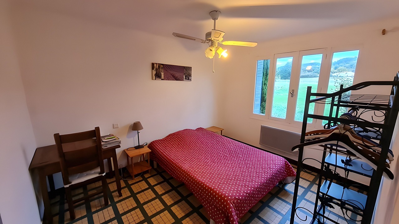 Photo of Bedroom in Saint-Paul-Trois-Chateaux